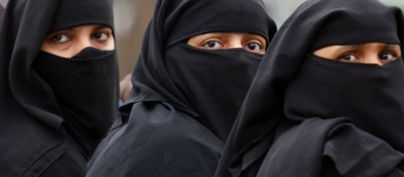 Ισλάμ τέλος: Η Δανία ψήφισε την απαγόρευση της μπούρκας και του νικάμπ